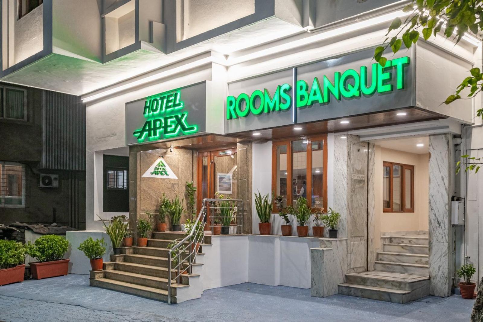 Hotel Apex Сурат Екстер'єр фото